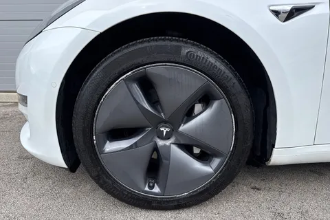 12 of 63 for Tesla Model 3 (Dual Motor) Long Range Auto 4WDE 4dr