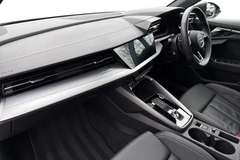 PN73MXB Audi A3 Sportback S line 30 TFSI  110 PS S tronic Thumbnail #16