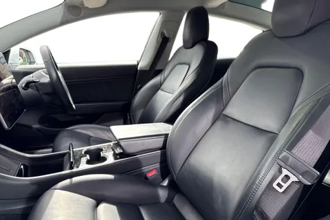 16 of 63 for Tesla Model 3 (Dual Motor) Long Range Auto 4WDE 4dr