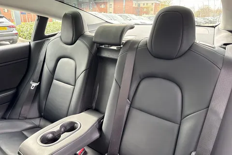 19 of 63 for Tesla Model 3 (Dual Motor) Long Range Auto 4WDE 4dr