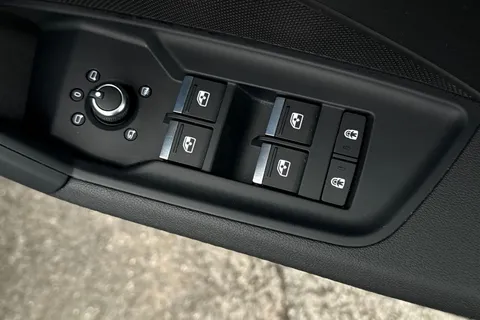 PN73MXB Audi A3 Sportback S line 30 TFSI  110 PS S tronic Thumbnail #22