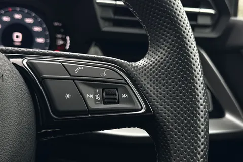 PN73MXB Audi A3 Sportback S line 30 TFSI  110 PS S tronic Thumbnail #38