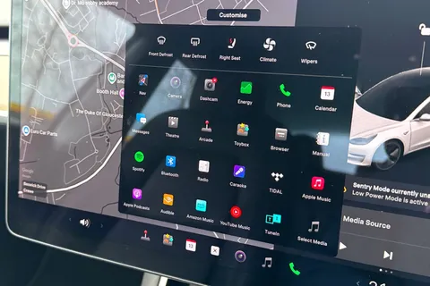 48 of 63 for Tesla Model 3 (Dual Motor) Long Range Auto 4WDE 4dr