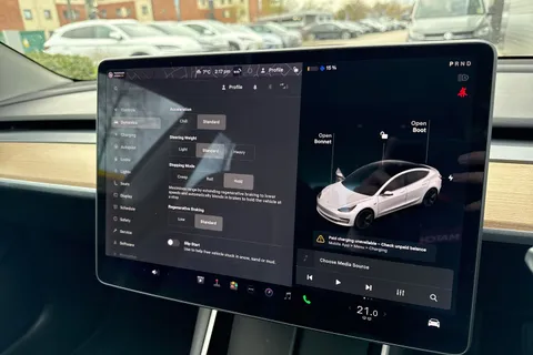 59 of 63 for Tesla Model 3 (Dual Motor) Long Range Auto 4WDE 4dr