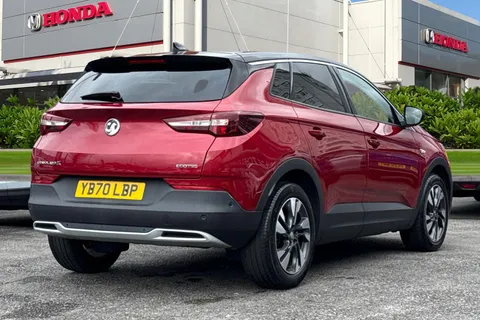 YB70LBP Vauxhall Grandland X 1.2 Turbo SRi Nav 5dr Thumbnail #9