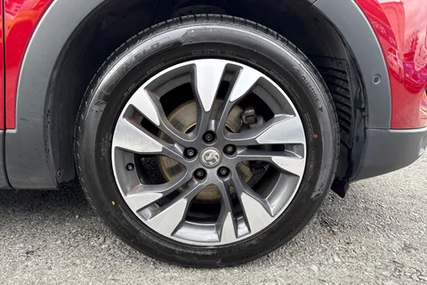 YB70LBP Vauxhall Grandland X 1.2 Turbo SRi Nav 5dr Thumbnail #15