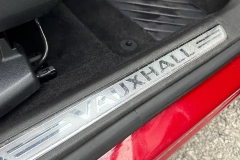 YB70LBP Vauxhall Grandland X 1.2 Turbo SRi Nav 5dr Thumbnail #35