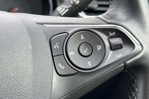 YB70LBP Vauxhall Grandland X 1.2 Turbo SRi Nav 5dr Thumbnail #39