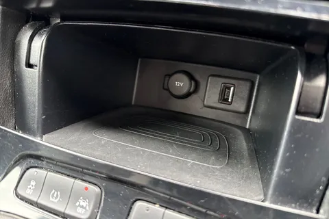 YB70LBP Vauxhall Grandland X 1.2 Turbo SRi Nav 5dr Thumbnail #44