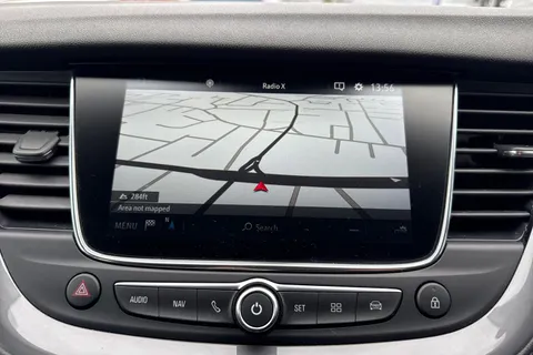 YB70LBP Vauxhall Grandland X 1.2 Turbo SRi Nav 5dr Thumbnail #47
