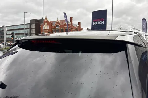 33 of 55 for PEUGEOT 3008 1.5 BlueHDi Allure EAT Euro 6 (s/s) 5dr