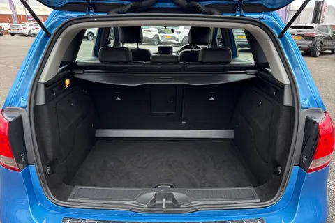 7 of 55 for Mercedes-Benz B Class 1.5 B180d SE 7G-DCT Euro 6 (s/s) 5dr