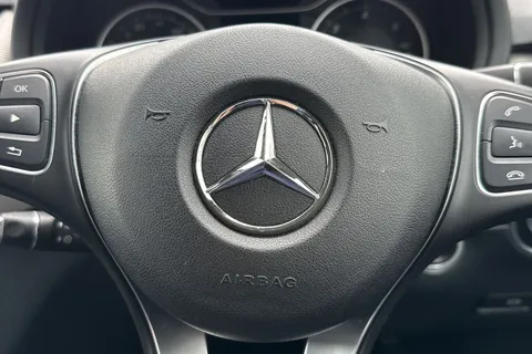 38 of 55 for Mercedes-Benz B Class 1.5 B180d SE 7G-DCT Euro 6 (s/s) 5dr