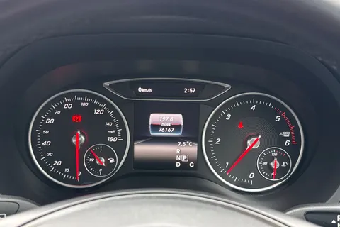 42 of 55 for Mercedes-Benz B Class 1.5 B180d SE 7G-DCT Euro 6 (s/s) 5dr