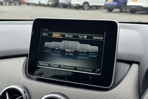 50 of 55 for Mercedes-Benz B Class 1.5 B180d SE 7G-DCT Euro 6 (s/s) 5dr