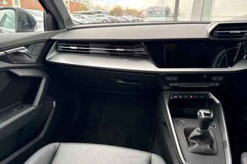 PX22NRO Audi A3 1.5 TFSI 35 Sport Sportback Euro 6 (s/s) 5dr Thumbnail #20