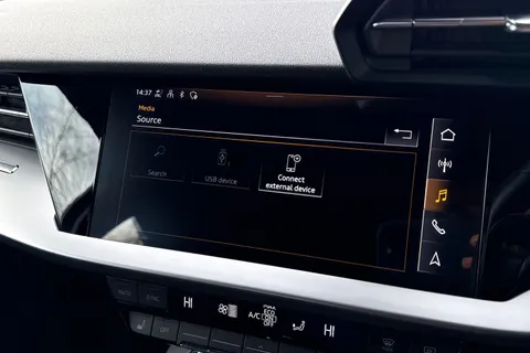 PX22NRO Audi A3 1.5 TFSI 35 Sport Sportback Euro 6 (s/s) 5dr Thumbnail #44