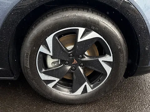 MF75LTV CUPRA Tavascan 210kW V1 77kWh 5dr Auto **DELIVERY MILEAGE** Thumbnail #24