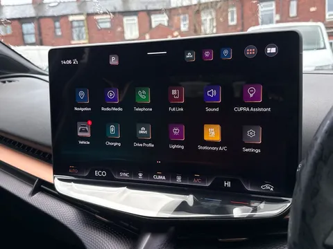 MF75LTV CUPRA Tavascan 210kW V1 77kWh 5dr Auto **DELIVERY MILEAGE** Thumbnail #34