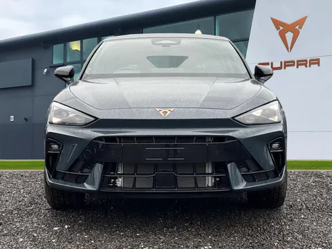  CUPRA Leon 1.5 eTSI Shadow Edition DSG Euro 6 (s/s) 5dr Thumbnail #5