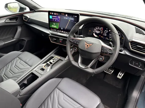  CUPRA Leon 1.5 eTSI Shadow Edition DSG Euro 6 (s/s) 5dr Thumbnail #7