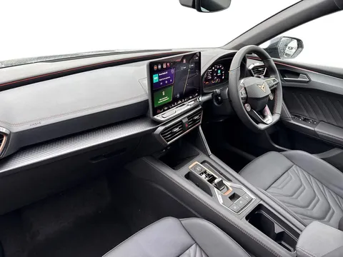  CUPRA Leon 1.5 eTSI Shadow Edition DSG Euro 6 (s/s) 5dr Thumbnail #8