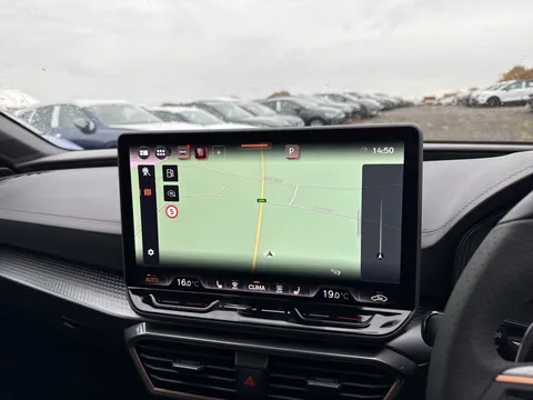  CUPRA Leon 1.5 eTSI Shadow Edition DSG Euro 6 (s/s) 5dr Thumbnail #11