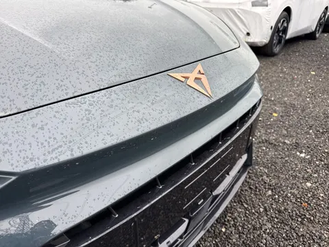  CUPRA Leon 1.5 eTSI Shadow Edition DSG Euro 6 (s/s) 5dr Thumbnail #24