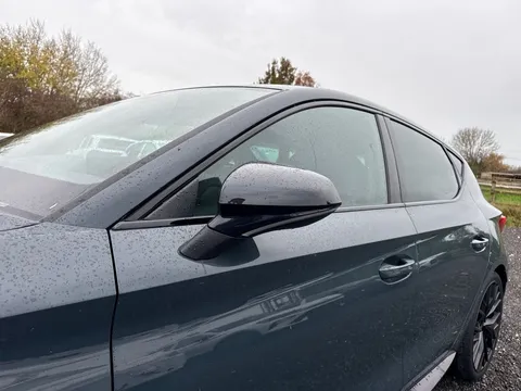  CUPRA Leon 1.5 eTSI Shadow Edition DSG Euro 6 (s/s) 5dr Thumbnail #25