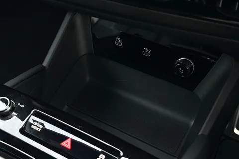 KJ25GYB Audi Q6 E-Tron Q6 SUV S line e-tron 185,00 kW Thumbnail #53