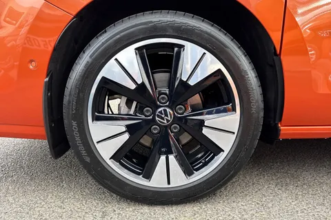 9 of 63 for Volkswagen California 1.5 eHybrid 245ps 4Motion DSG