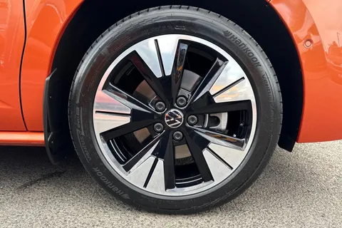 10 of 63 for Volkswagen California 1.5 eHybrid 245ps 4Motion DSG