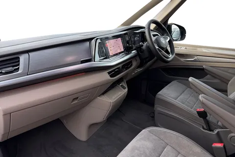 14 of 63 for Volkswagen California 1.5 eHybrid 245ps 4Motion DSG