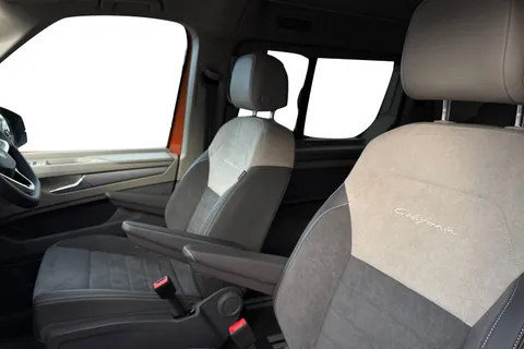 15 of 63 for Volkswagen California 1.5 eHybrid 245ps 4Motion DSG