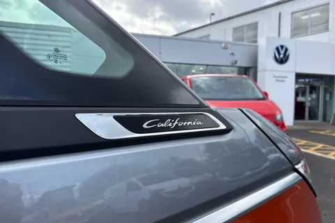 24 of 63 for Volkswagen California 1.5 eHybrid 245ps 4Motion DSG