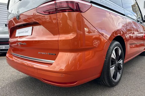 28 of 63 for Volkswagen California 1.5 eHybrid 245ps 4Motion DSG