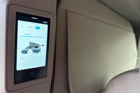 42 of 63 for Volkswagen California 1.5 eHybrid 245ps 4Motion DSG