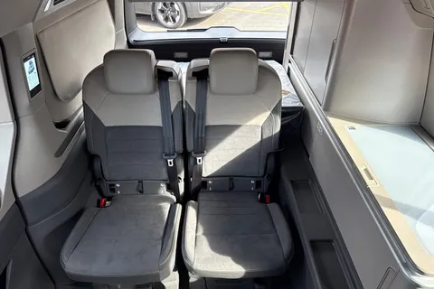 45 of 63 for Volkswagen California 1.5 eHybrid 245ps 4Motion DSG