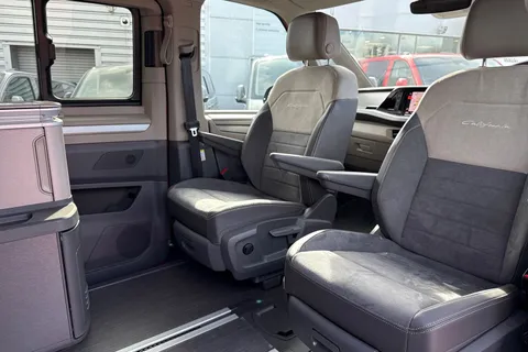 49 of 63 for Volkswagen California 1.5 eHybrid 245ps 4Motion DSG