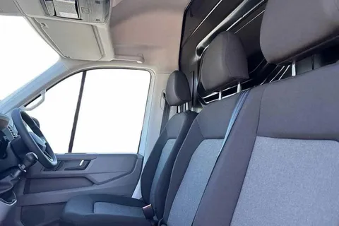 KY25PFZ Volkswagen Crafter 2.0 TDI 140PS Commerce High Roof Van Thumbnail #16