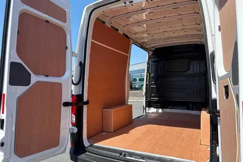 KY25PFZ Volkswagen Crafter 2.0 TDI 140PS Commerce High Roof Van Thumbnail #30