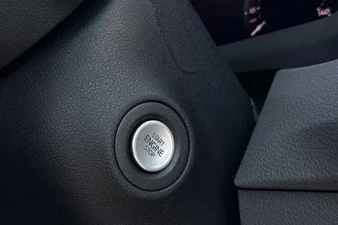 KY25PFZ Volkswagen Crafter 2.0 TDI 140PS Commerce High Roof Van Thumbnail #35