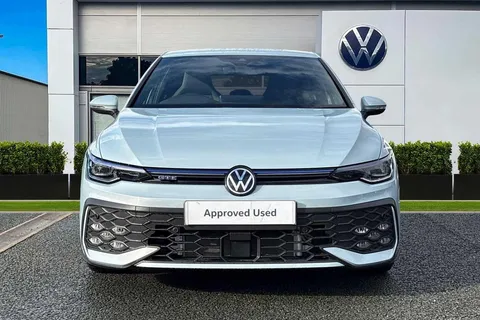 DF25EYM Volkswagen Golf 1.5 TSI 272 GTE eHybrid 5dr DSG Thumbnail #9