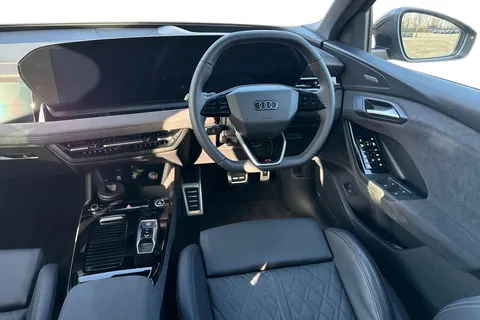 PJ75EAA Audi Q6 E-Tron Q6 SUV Edition 1 e-tron quattro 285,00 kW Thumbnail #18