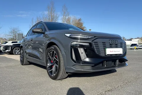 PJ75EAA Audi Q6 E-Tron Q6 SUV Edition 1 e-tron quattro 285,00 kW Thumbnail #29