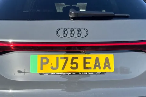 PJ75EAA Audi Q6 E-Tron Q6 SUV Edition 1 e-tron quattro 285,00 kW Thumbnail #36