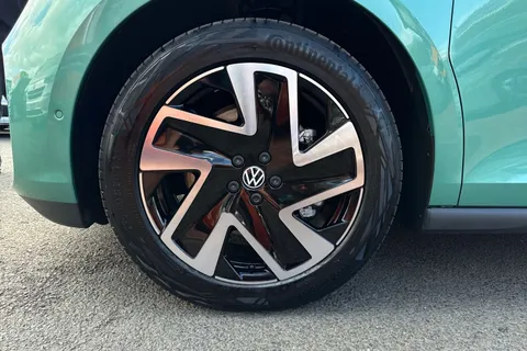 11 of 63 for Volkswagen 210kW Style Pro SWB 79kWh 5dr Auto 5 Seat