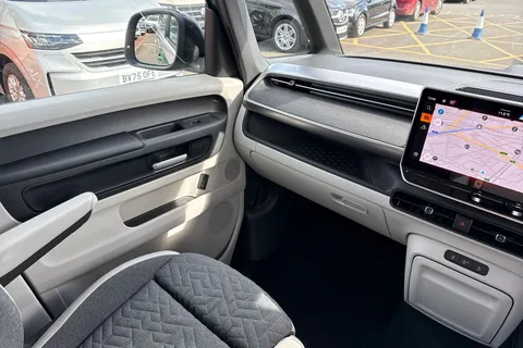 19 of 63 for Volkswagen 210kW Style Pro SWB 79kWh 5dr Auto 5 Seat