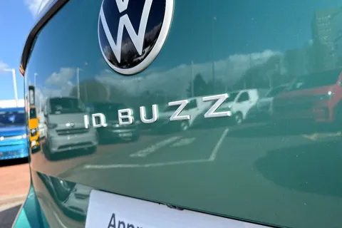 27 of 63 for Volkswagen 210kW Style Pro SWB 79kWh 5dr Auto 5 Seat