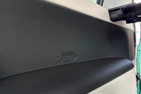 28 of 63 for Volkswagen 210kW Style Pro SWB 79kWh 5dr Auto 5 Seat